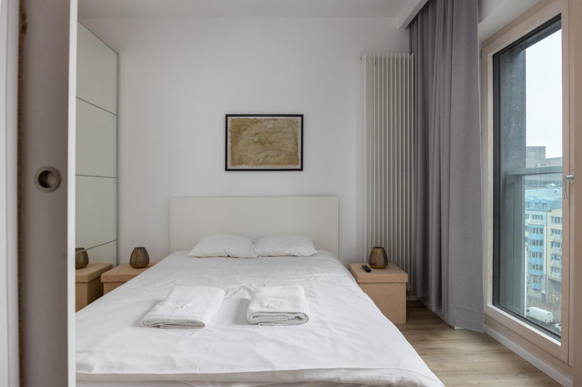 Vipwarsawapartments Onyx Mennica Residence מראה חיצוני תמונה