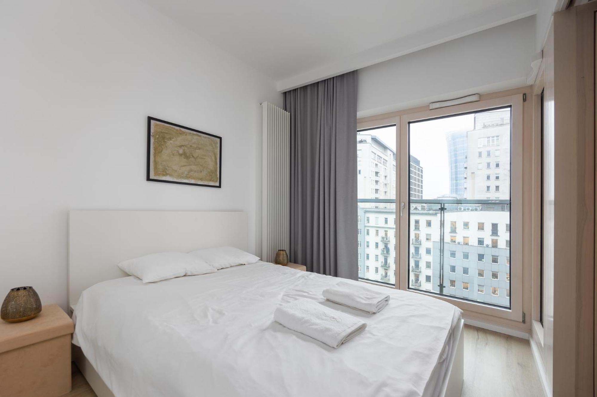 Vipwarsawapartments Onyx Mennica Residence מראה חיצוני תמונה
