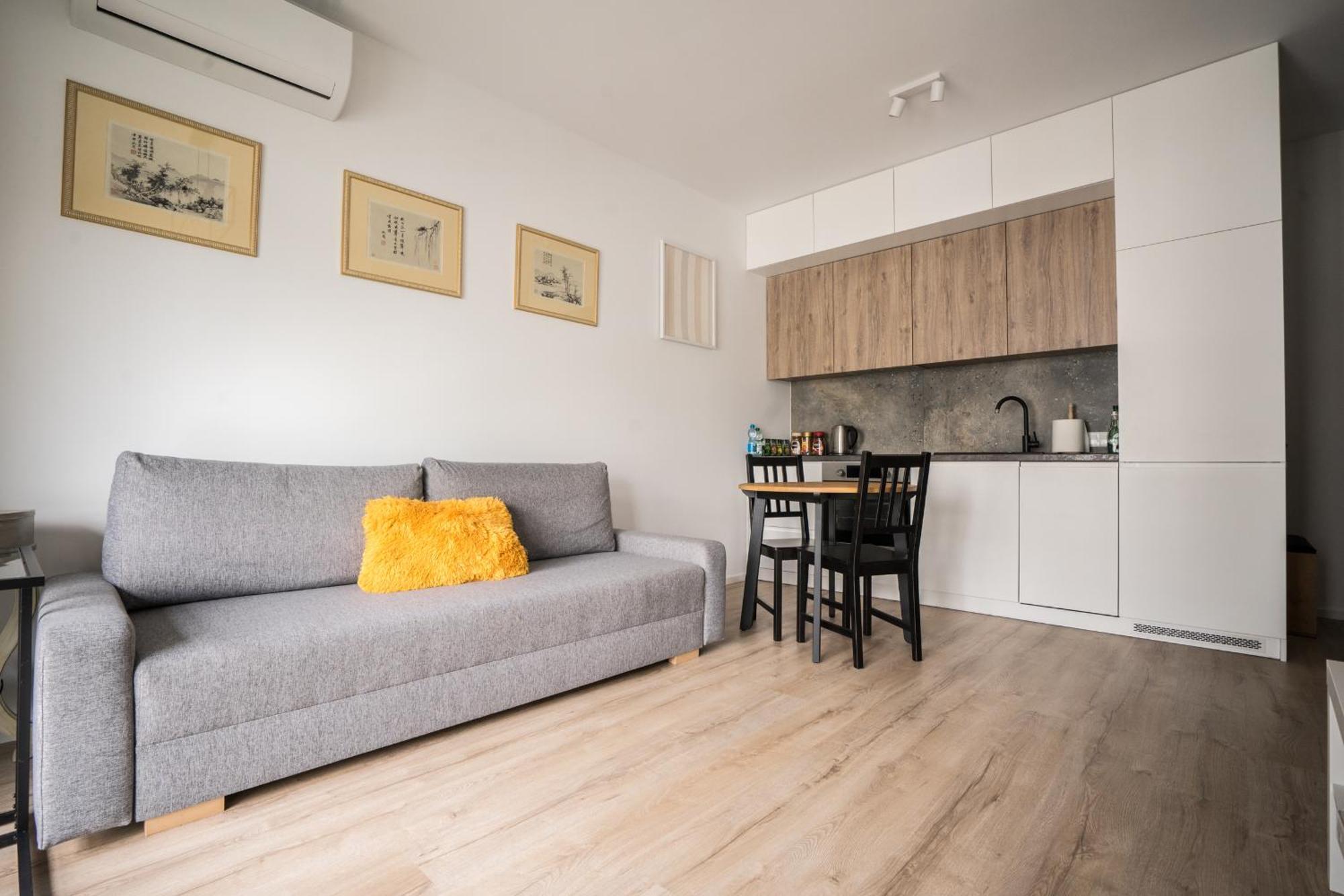 Vipwarsawapartments Onyx Mennica Residence מראה חיצוני תמונה