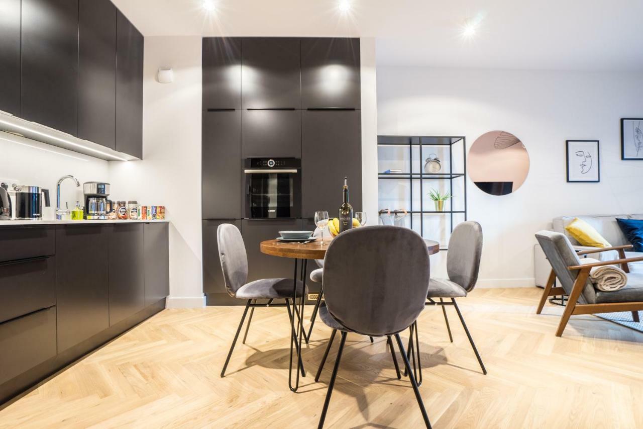 Vipwarsawapartments Onyx Mennica Residence מראה חיצוני תמונה